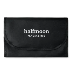 Gift Campaign Beauty case da viaggio in poliestere 600D e 300D che si appende Roller></noscript> Beauty Case Personalizzati