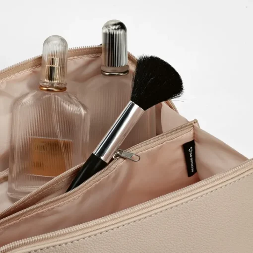 Gift Campaign Beauty case in finta pelle riciclata idrorepellente con tre scomparti> Beauty Case Personalizzati
