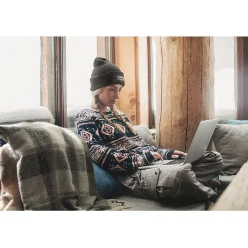 Gift Campaign Berretto unisex in poliestere rPET con toppa per personalizzazione> Berretti Invernali