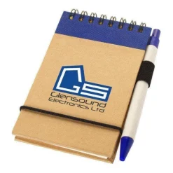 Gift Campaign Blocco note A7 in carta riciclata con spirale, fogli a righe e penna><noscript><img width=