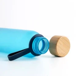 Gift Campaign Borraccia in plastica riciclata finitura opaca e tappo in bambù 500ml></noscript> Borracce In Plastica