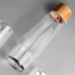 Gift Campaign Borraccia in vetro sostenibile premium con tappo in bambù da 750ml></noscript> Borracce In Vetro