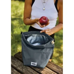 Gift Campaign Borsa ecologica sigillata per trasportare la lunch box Black+Blum 6,7l></noscript> Porta Pranzo