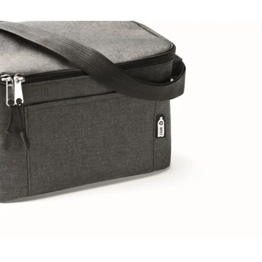 Gift Campaign Borsa frigo promozionale isolante tasca frontale 6 lattine rPET> Borse Termiche