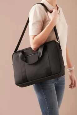 Gift Campaign Borsa laptop multiscomparto idrorepellente e fascia trolley Contempo></noscript> Borse Porta Pc