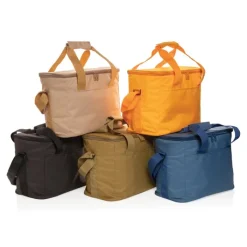 Gift Campaign Borsa termica con logo riciclata multitasche 20 lattine Coller Impact></noscript> Borse Termiche