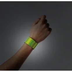 Gift Campaign Braccialetto fluo da braccio con strato in velluto nero VisiPro></noscript> Gadget Per Bicicletta|Braccialetti Pubblicitari