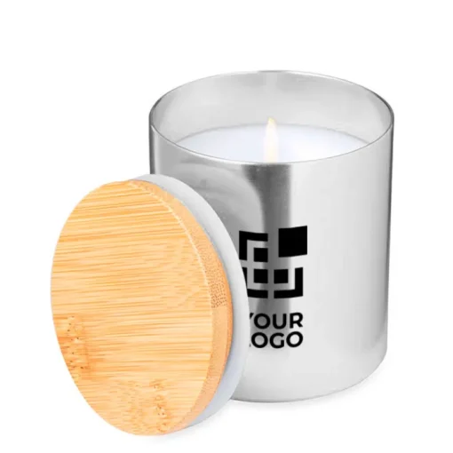 Gift Campaign Candela alla vaniglia in barattolino metallico con coperchio in bambù> Candele