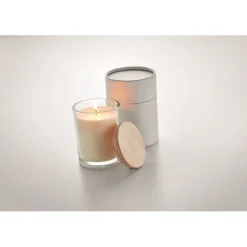 Gift Campaign Candela alla vaniglia in vasetto vetro con coperchio di bambù Scented></noscript> Candele