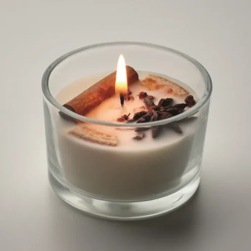 Gift Campaign Candela in cera vegetale al profumo di cannella e agrumi da 300gr> Candele
