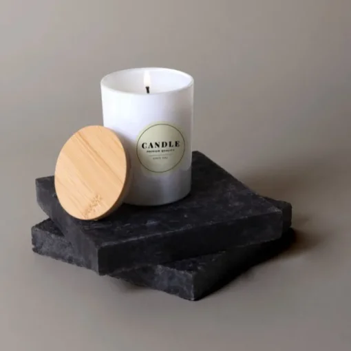 Gift Campaign Candela in cera vegetale e paraffina con fragranza English Pear> Candele