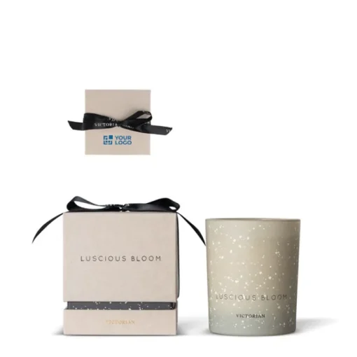 Gift Campaign Candela profumata con aroma floreale e durata di 38 ore Victorian> Candele