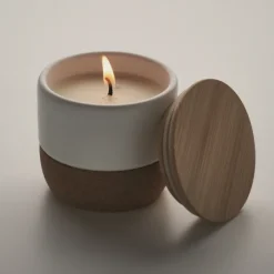 Gift Campaign Candele in cera vegetale al profumo di lino con tappo in bambù><noscript><img width=