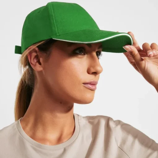 Gift Campaign Cappellino a 5 pannelli con visiera a contrasto in cotone da 170 g/m2> Cappellini Personalizzati