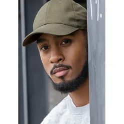 Gift Campaign Cappellino in cotone riciclato 6 pannelli e chiusura in velcro 190g/m2></noscript> Cappellini Personalizzati