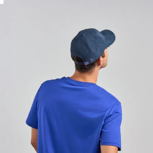 Gift Campaign Cappello in poliestere riciclato effetto velluto 6 pannelli 135 g/m2> Cappellini Personalizzati