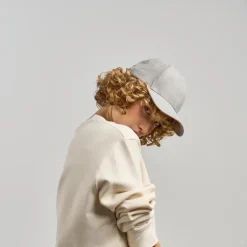Gift Campaign Cappello in poliestere riciclato effetto velluto 6 pannelli 135 g/m2></noscript> Cappellini Personalizzati