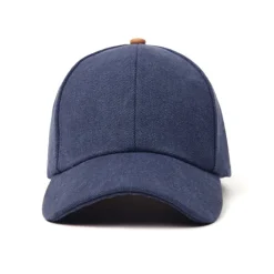 Gift Campaign Cappello in tela di cotone riciclato con dettagli in pelle sintetica></noscript> Cappellini Personalizzati