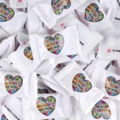 Gift Campaign Caramelle rotonde confezionate in bustine singole personalizzabili></noscript> Caramelle Personalizzate