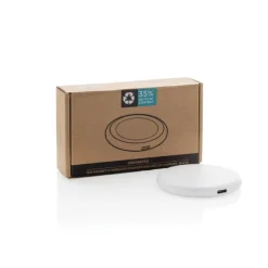 Gift Campaign Caricatore magnetico wireless in plastica riciclata certificata da 15W></noscript> Caricabatterie