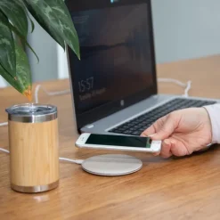 Gift Campaign Caricatore wireless in fibra di grano e ABS ultrapiatto da 5W Wheat></noscript> Caricabatterie