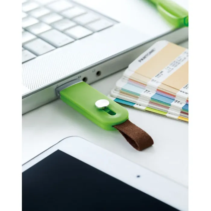 Gift Campaign Chiavetta USB di plastica con occhiello in pelle USB Slide Flash> Chiavette Usb Economiche