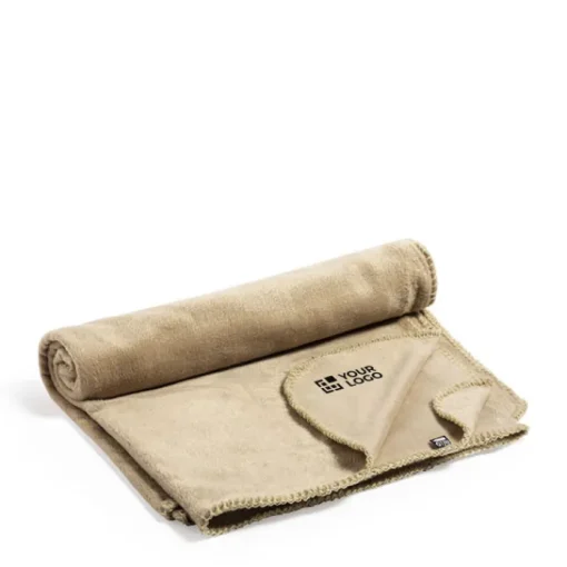 Gift Campaign Coperta con logo in RPET ecologica soft touch 200 g/m2 Rest RPET> Gadget Ecologici|Coperte