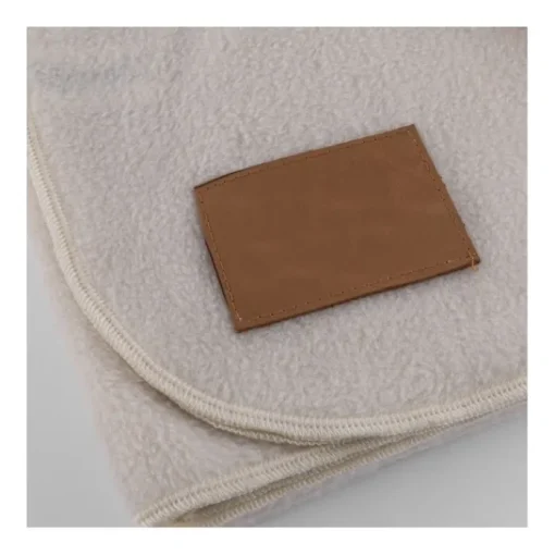 Gift Campaign Coperta sottile da 180g/m2 con 30% di poliestere riciclato certificato> Coperte