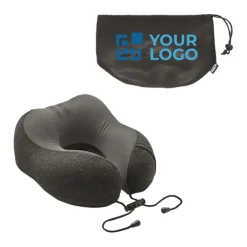 Gift Campaign Cuscino da viaggio in tessuto cationico con sacchetto Confort></noscript> Accessori Da Viaggio