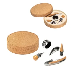 Gift Campaign Ecologica scatola di sughero con quattro accessori da vino Cork></noscript> Gadget Per Vino