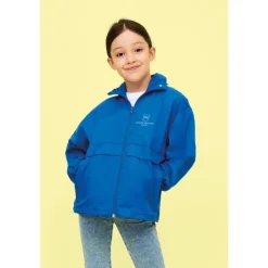 Gift Campaign Giacca a vento bambini richiudibile con cappuccio 210 g/m2 SOL'S Surf></noscript> Giubbotti
