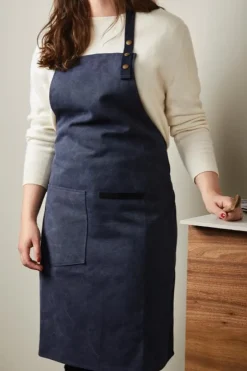 Gift Campaign Grembiule in cotone riciclato e poliestere con tasca frontale Ecochic><noscript><img width=