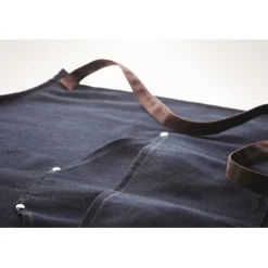 Gift Campaign Grembiuli con logo in tessuto denim 240 g/m2 con 3 tasche Denim Plus></noscript> Grembiuli Personalizzati