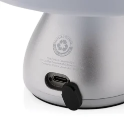Gift Campaign Lampada da tavolo portatile con funzione touch e luce calda e bianca></noscript> Gadget Per L'Ufficio