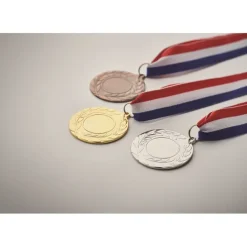 Gift Campaign Medaglia di ferro con nastro tricolore blu, bianco e rosso.></noscript> Medaglie E Trofei|Gadget Per Eventi Sportivi