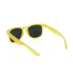 Gift Campaign Occhiali da sole con design in colori traslucidi e lenti specchiate></noscript> Occhiali Da Sole Personalizzati
