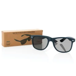 Gift Campaign Occhiali da sole in PC riciclato con lenti fumè UV400 Greeny></noscript> Occhiali Da Sole Personalizzati