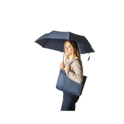 Gift Campaign Ombrello pieghevole in poliestere riciclato 190T e shopper in rPET Ø97></noscript> Ombrelli Pieghevoli