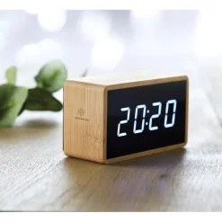 Gift Campaign Orologio sveglia in bambù con display a LED personalizzato Bamboo></noscript> Altri Gadget Pubblicitari