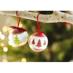 Gift Campaign Pallina di Natale con finitura perlata con scatola natalizia Snowy></noscript> Gadget Natalizi