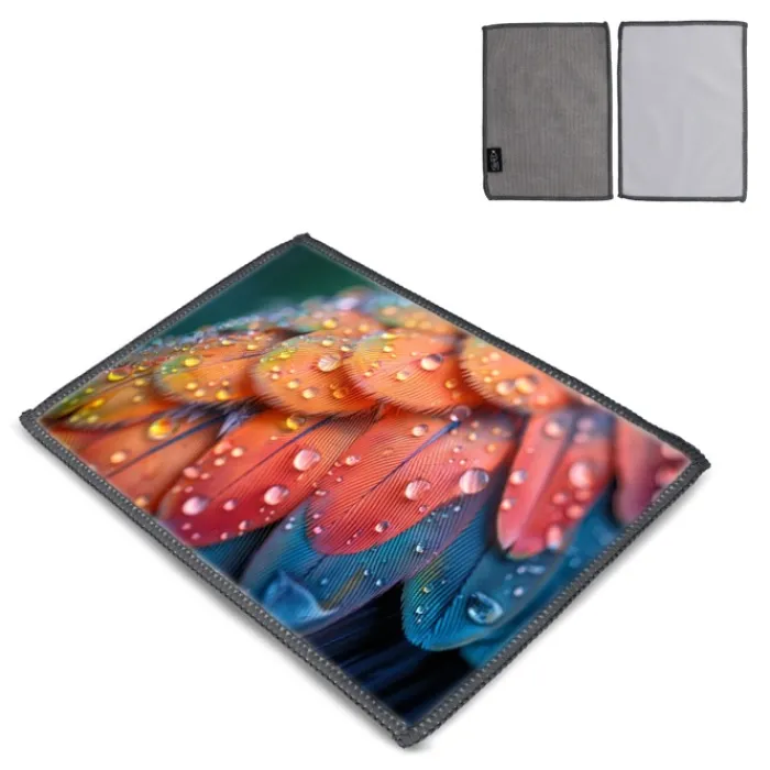 Gift Campaign Panno pulisci occhiali o schermo in microfibra RPET 13x18cm da 400g/m2> Occhiali Da Sole Personalizzati