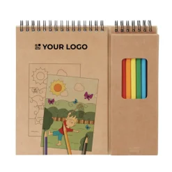 Gift Campaign Pastelli e libretto con disegni prestampati e fogli bianchi Canvas><noscript><img width=