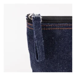Gift Campaign Pochette in cotone da 240 g/m2 e denim riciclato con tiretto abbinato></noscript> Pochette Personalizzate