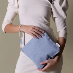 Gift Campaign Pochette in cotone riciclato con manico in corda da 320 g/m2></noscript> Pochette Personalizzate