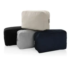 Gift Campaign Pochette in tela riciclata 285g/m2 con tracciante AWARE EcoTraceRaw></noscript> Pochette Personalizzate