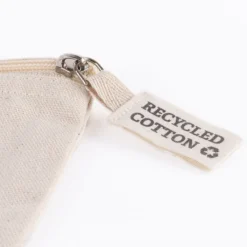 Gift Campaign Pochette promozionale in cotone riciclato 220 g/m2 Cotton Recycled></noscript> Beauty Case Personalizzati