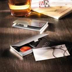 Gift Campaign Portabiglietti da visita personalizzati in metallo satinato ClassiCase></noscript> Gadget Per L'Ufficio|Porta Biglietti Da Visita