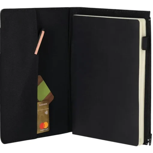 Gift Campaign Portadocumenti A5 in rPET con quaderno a righe rimovibile e portapenne> Portadocumenti Personalizzati