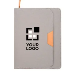 Gift Campaign Portadocumenti a righe in plastica riciclata arrotondata A5></noscript> Portadocumenti Personalizzati