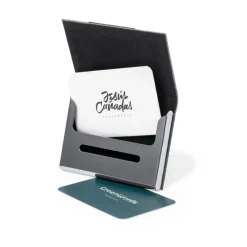 Gift Campaign Portafoglio con logo in RPET chiusura magnetica e portacarte interno></noscript> Porta Biglietti Da Visita